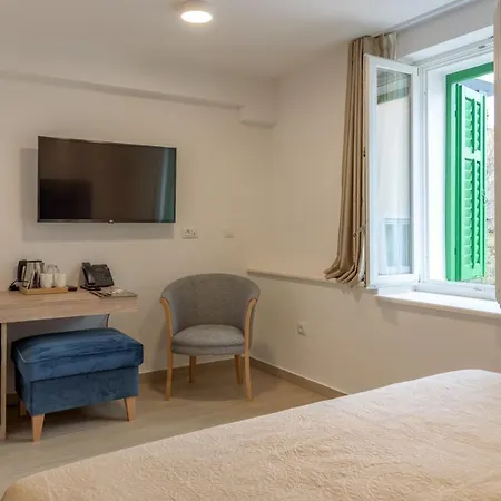 Sangulin Palace M 4*