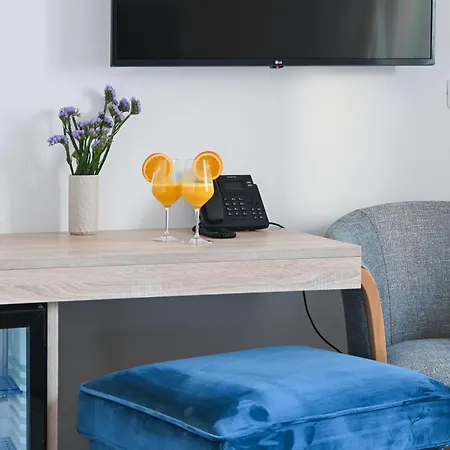 Sangulin Palace M Гостевой дом Биоград-на-Мору