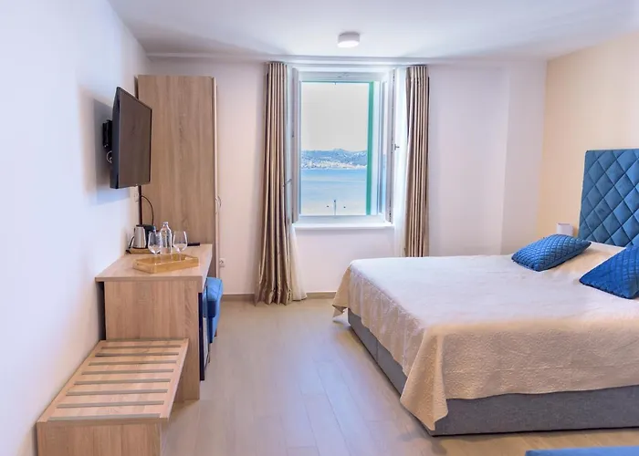 Sangulin Palace M 4* Биоград-на-Мору