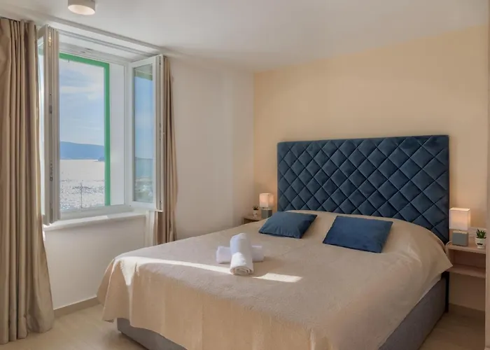 Sangulin Palace M 4* Biograd Na Moru