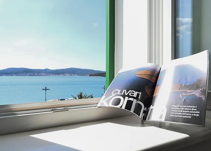 Gostinjska kuća Sangulin Palace M Biograd Na Moru