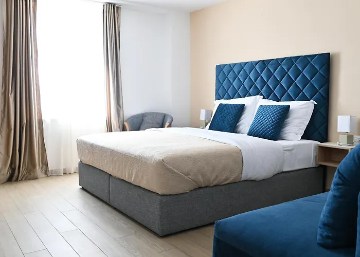 Gostinjska kuća Sangulin Palace M