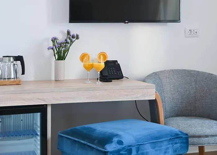 Sangulin Palace M Гостевой дом Биоград-на-Мору