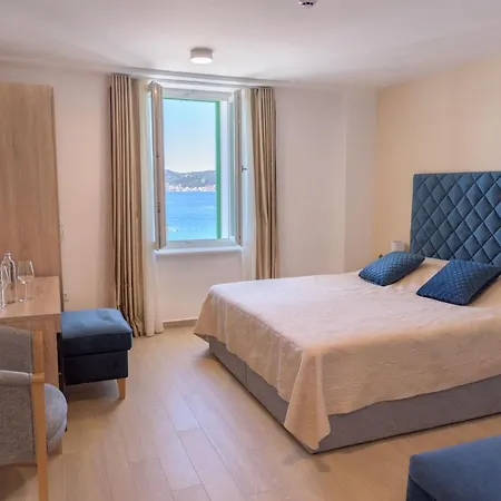Sangulin Palace M 4*
