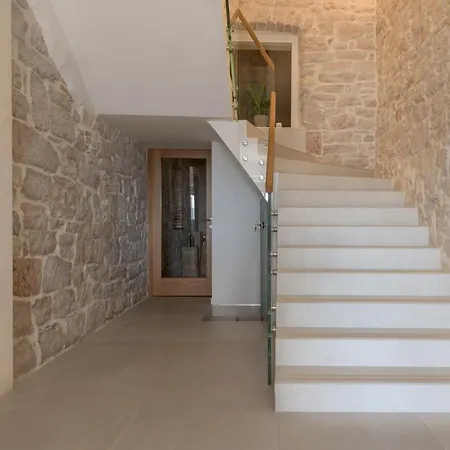 Sangulin Palace M 4*