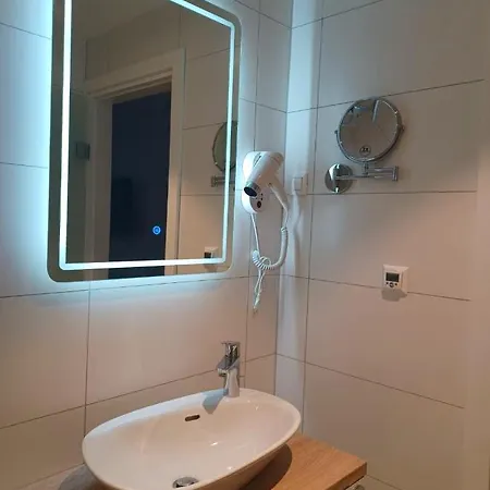 Sangulin Palace M Guest house 4*