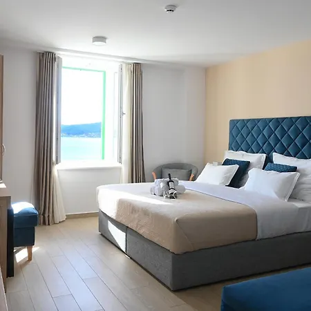 Sangulin Palace M 4* Biograd Na Moru