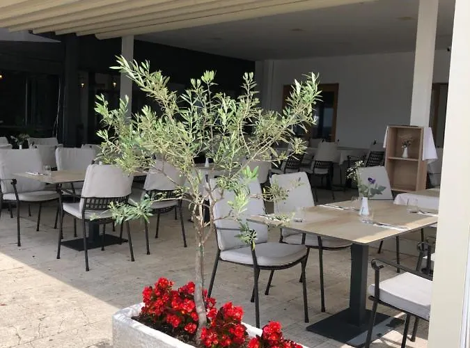 Πανσιόν Sangulin Palace M